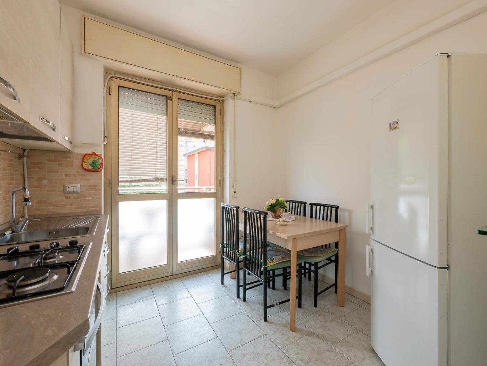 Apartment Ampio E Luminoso Appartamento, Posto Auto Gratuito - Quarenghi Mailand